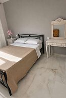 Nefeli Sea View Stay - Mastiha Grove Suite Chios