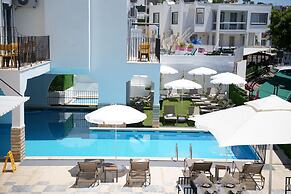 Quatro Life Hotel