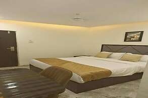Glitz Hotel Beverly- US Consulate Kurla
