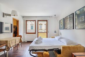 Sara Studio Apartment