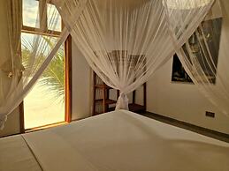 Sunny villa matemwe