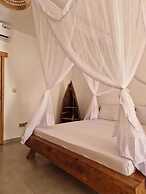 Sunny villa matemwe