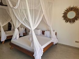 Sunny villa matemwe