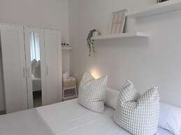 Terracina Central Rooms