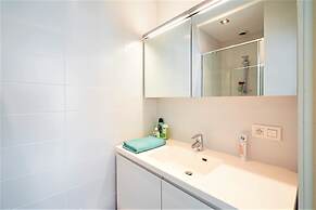 City-view Apartment for 12 Persons