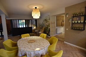 Comfortable Apartment, Sauna, Jacuzzi