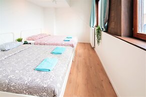 Saint Pauls Apartment for 12 Guests