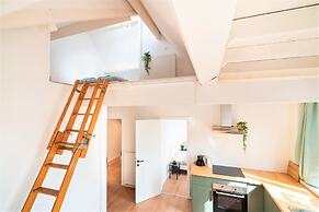 Saint Pauls Apartment for 12 Guests