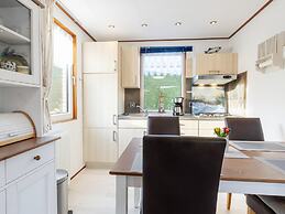 Home Near Manteling Forest
