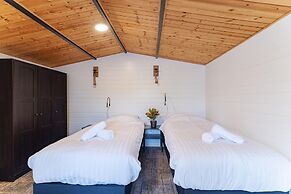 Serene Waterfront Escape With Sauna