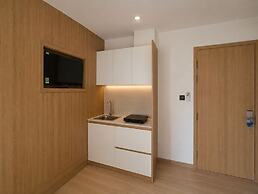 Rio Hotel & Apartment Danang Beach
