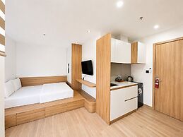 Rio Hotel & Apartment Danang Beach