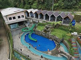 wisata kampung karuhun eco green park