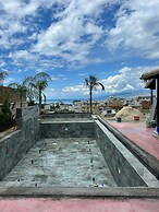 Luxury Villa Oasis