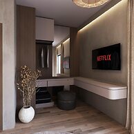 Luxury Villa Oasis