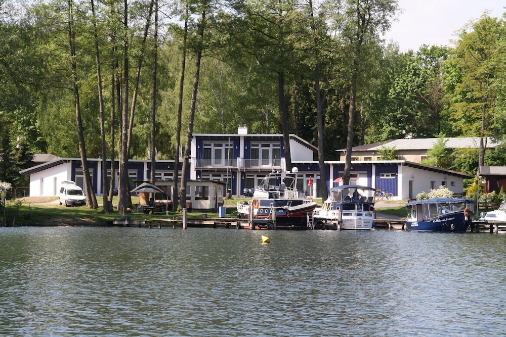 Ferienwohnung mit Blick auf den Glindower See