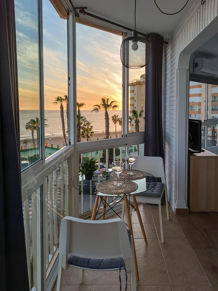 Ruselo 308 by At Home Costa del Sol