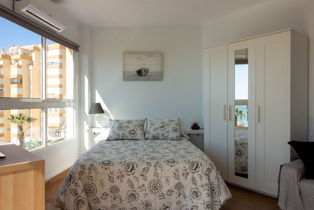 Ruselo 308 by At Home Costa del Sol