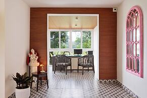 Sibaya Courtyard By Stone Wood Premium
