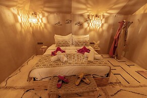 TAWADA LUXURY DESERT CAMP