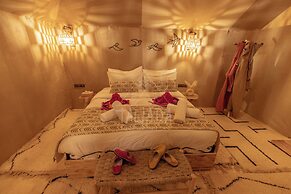 TAWADA LUXURY DESERT CAMP