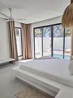 Amour Beach Villas