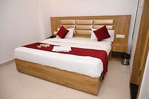 Hotel Golden Bliss