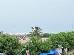 SEMAYRA near light house