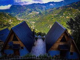GİYONA BUNGALOV