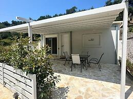 Rouli's Houses by All About Paxos