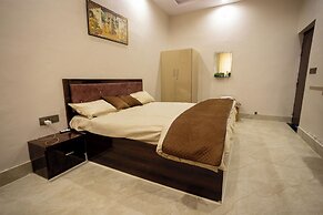Misti Pool And Resort