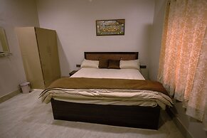 Misti Pool And Resort