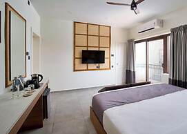 Hotel Amaiti by Stayxp