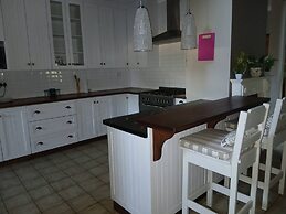 Healboy's Self - Catering Accommodation