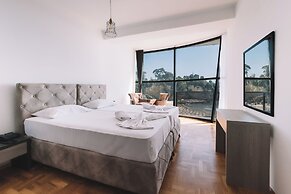 Hotel Cruiser Lux