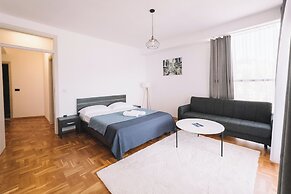 Hotel Cruiser Lux