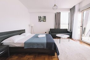 Hotel Cruiser Lux