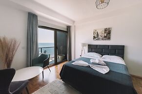 Hotel Cruiser Lux