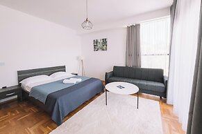 Hotel Cruiser Lux