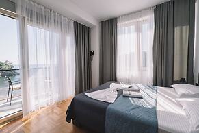 Hotel Cruiser Lux