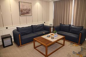 Dalong Century Bojun Hotel