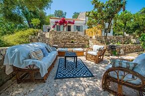 Malethonas Cottage by All About Paxos
