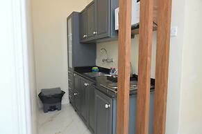 Roeya Vision Served Apartment