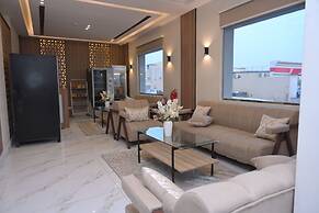 Roeya Vision Served Apartment