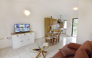 Cozy Apartment With Pool Near Umag