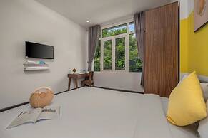 Cam On Beach 4-Bedroom Pool Villa