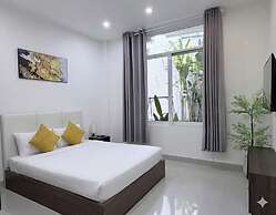 Cam On Beach 4-Bedroom Pool Villa