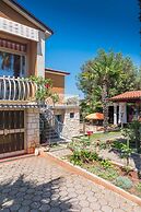 Cozy Holiday Studio in Umag