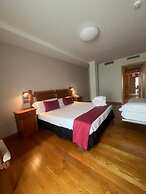 HOTEL CASA AZCONA
