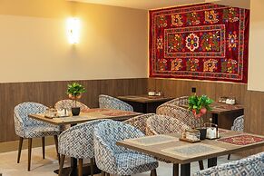 Boutique Hotel IMONA